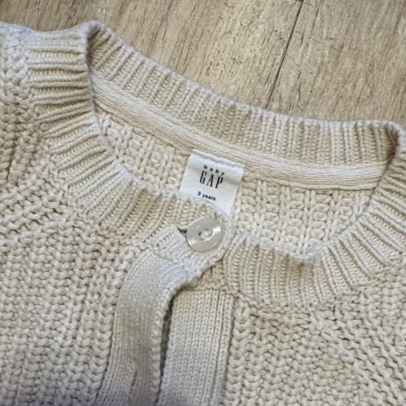 GAP Cream Button-Up Cardigan - Picture 2 of 3